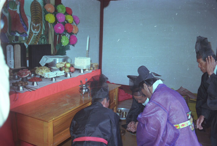 1980.4.28_국사성황제003.jpg