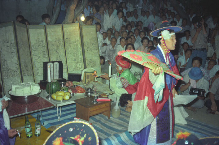 1980.6.15~19_영신행차002.jpg
