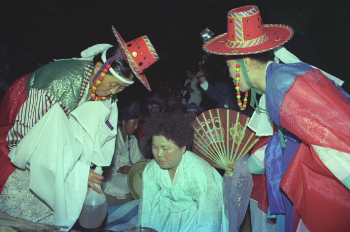 1982_영신행차001.jpg