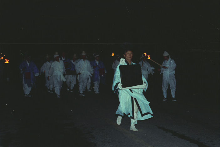 1982_영신행차004.jpg