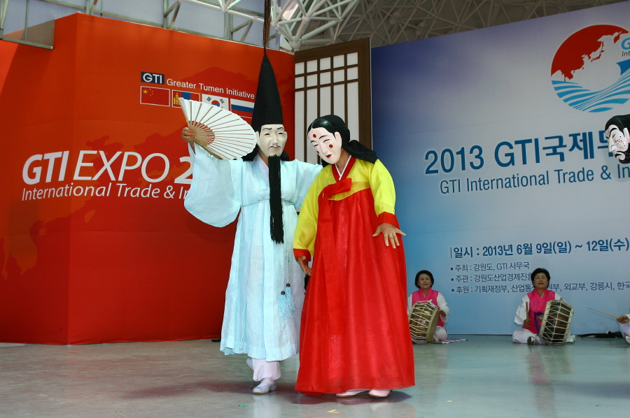 2013찾아가는단오공연027.JPG