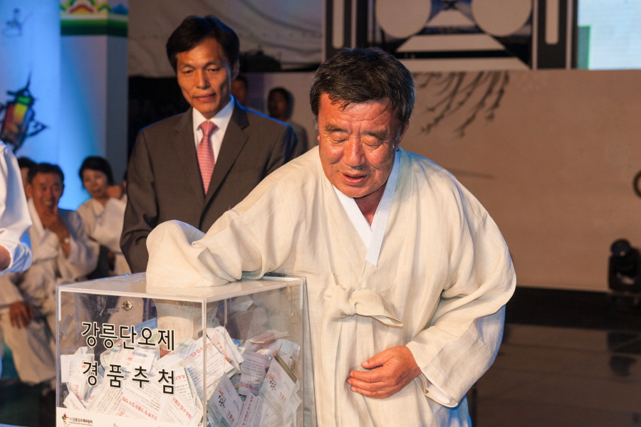 크기변환_06_경품추첨행사071.jpg