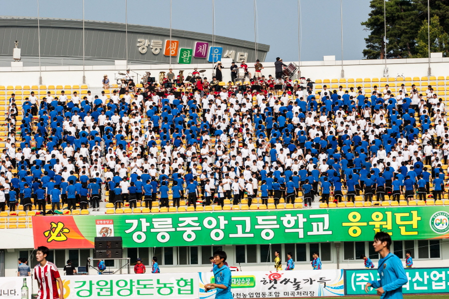 크기변환_08_제일고중앙고축구정기전011.jpg
