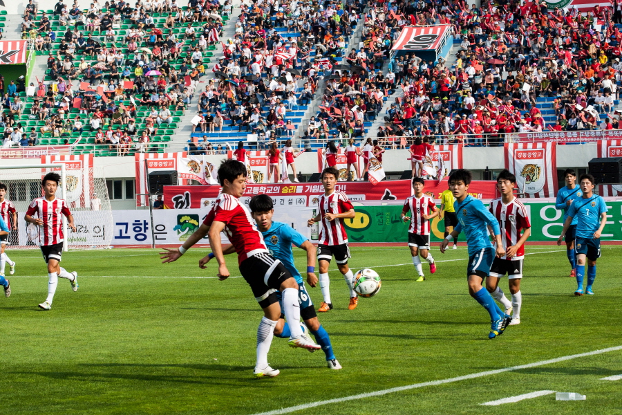 크기변환_08_제일고중앙고축구정기전016.jpg