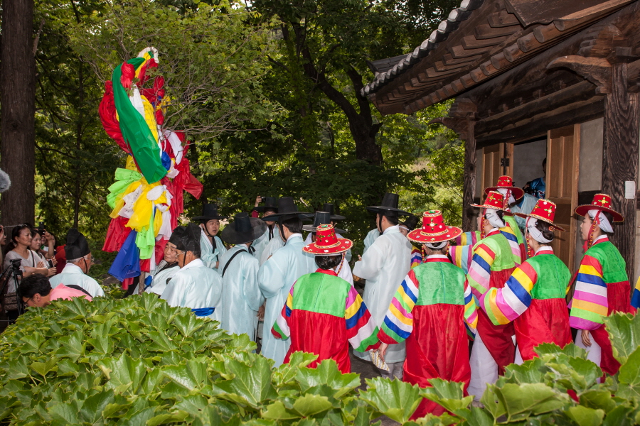 크기변환_2015강릉단오제_구산서낭당005.jpg