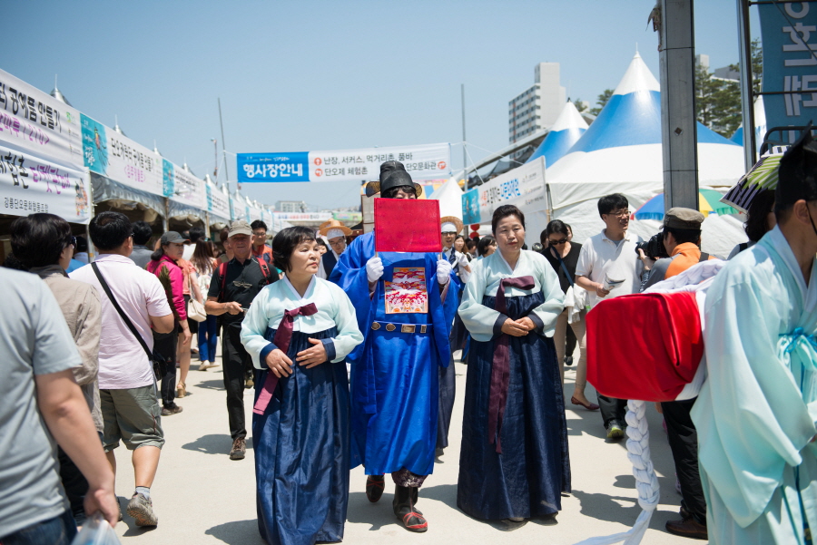 크기변환_전통혼례시연002.jpg